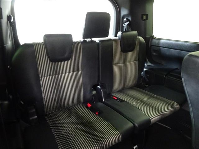 �R��ڃV�[�g���Ђ�т�Ƃ����X�y�[�X���m�ۂ��Ă��܂��B��l���ł̂��o�������΂�����ł��I