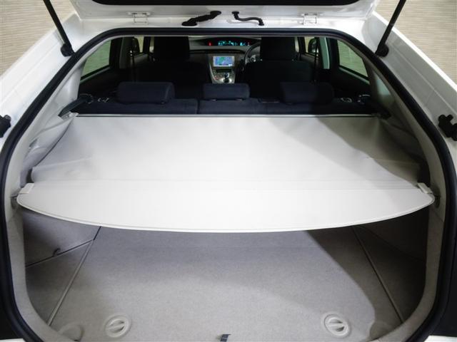 プリウス Ｓ　アイドリングストップ搭載　Ｂモニタ－　インテリキー　デュアルエアバック　エアＢ　イモビライザー　ワンオーナー車　ナビＴＶ　ＡＵＴＯエアコン　横スベリ防止　アルミホイール　ＥＴＣ装備　ＡＢＳ（21枚目）