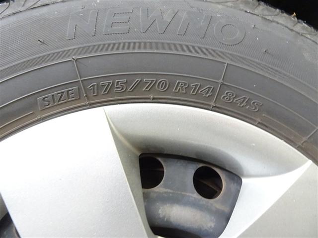 シエンタ ＤＩＣＥリミテッド　両側オートスライドドア　キーレスエントリーキー　ナビＴＶ　運転席エアバッグ　バックモニタ－　１オーナー車　ワンセグテレビ　ＥＴＣ車載器　Ｗエアバック　メモリーナビ　三列シート　パワーウインドウ　ＡＢＳ（13枚目）