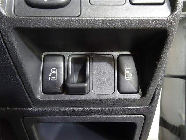 シエンタ ＤＩＣＥリミテッド　両側オートスライドドア　キーレスエントリーキー　ナビＴＶ　運転席エアバッグ　バックモニタ－　１オーナー車　ワンセグテレビ　ＥＴＣ車載器　Ｗエアバック　メモリーナビ　三列シート　パワーウインドウ　ＡＢＳ（31枚目）