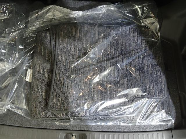 シエンタ ＤＩＣＥリミテッド　両側オートスライドドア　キーレスエントリーキー　ナビＴＶ　運転席エアバッグ　バックモニタ－　１オーナー車　ワンセグテレビ　ＥＴＣ車載器　Ｗエアバック　メモリーナビ　三列シート　パワーウインドウ　ＡＢＳ（40枚目）