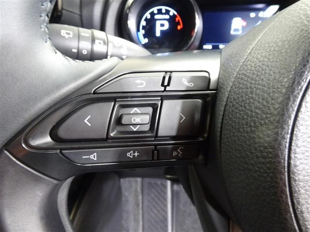 ヤリス Ｚ　サイドＳＲＳ　ＡＡＣ　バックモニタ　スマキー　横滑防止装置　キーフリー　１オーナー　アルミ　ＬＥＤランプ　パワーウインドウ　定期点検記録簿　助手席エアバック　クルコン　エアバッグ　パワーステアリング（32枚目）