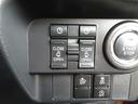両側電動スライドドアのスイッチ付です。車内からもスイッチひとつで楽にドアの開閉が可能です。電動なので開閉時に力を使う必要がなく、半ドアになることもありません!