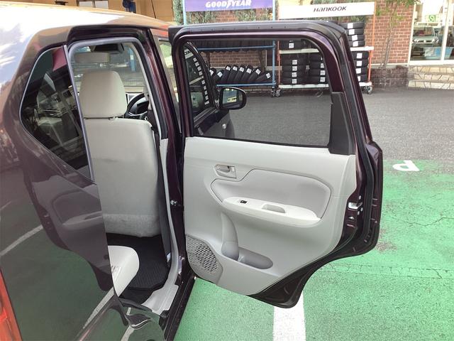 ムーヴ Ｘ　ＳＡＩＩＩ　バックカメラ　クリアランスソナー　衝突被害軽減システム　オートマチックハイビーム　オートライト　スマートキー　アイドリングストップ　電動格納ミラー　シートヒーター　ＣＶＴ　ＥＳＣ　ＣＤ　ＵＳＢ（28枚目）