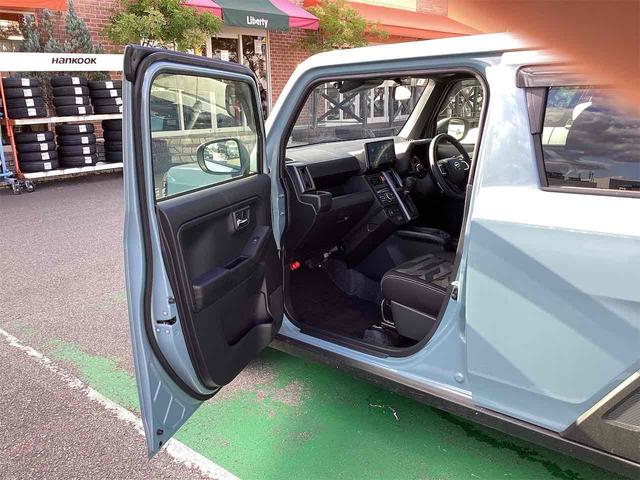 DAIHATSU TAFT G DARK CHROME VENTURE