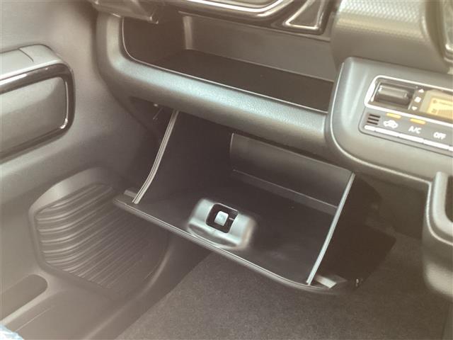 ハスラー ハイブリッドＸ　クリアランスソナー　オートクルーズコントロール　レーンアシスト　衝突被害軽減システム　オートライト　ＬＥＤヘッドランプ　スマートキー　アイドリングストップ　電動格納ミラー　シートヒーター　ＣＶＴ（31枚目）