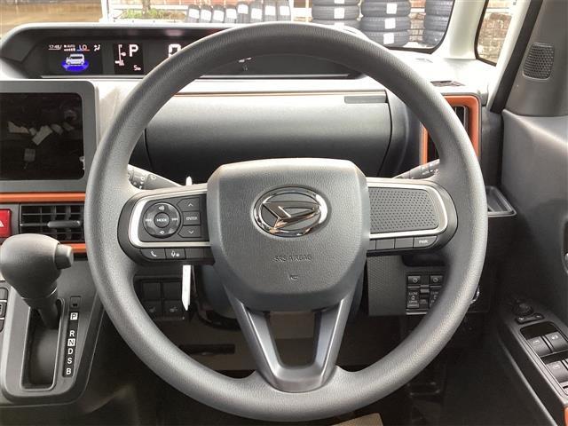 タント ファンクロス　バックカメラ　両側電動スライドドア　クリアランスソナー　衝突被害軽減システム　ＬＥＤヘッドランプ　ヘッドライトウォッシャー　スマートキー　アイドリングストップ　電動格納ミラー　シートヒーター　ＣＶＴ（6枚目）