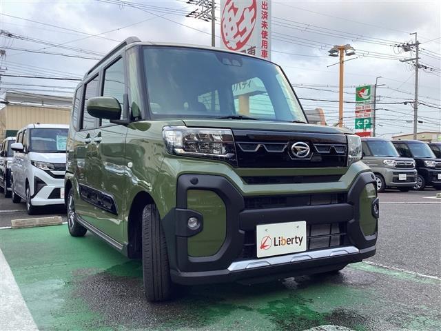 タント ファンクロス　バックカメラ　両側電動スライドドア　クリアランスソナー　衝突被害軽減システム　ＬＥＤヘッドランプ　ヘッドライトウォッシャー　スマートキー　アイドリングストップ　電動格納ミラー　シートヒーター　ＣＶＴ（15枚目）