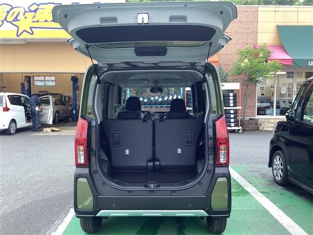 タント ファンクロス　バックカメラ　両側電動スライドドア　クリアランスソナー　衝突被害軽減システム　ＬＥＤヘッドランプ　ヘッドライトウォッシャー　スマートキー　アイドリングストップ　電動格納ミラー　シートヒーター　ＣＶＴ（20枚目）