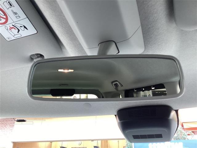 タント ファンクロス　バックカメラ　両側電動スライドドア　クリアランスソナー　衝突被害軽減システム　ＬＥＤヘッドランプ　ヘッドライトウォッシャー　スマートキー　アイドリングストップ　電動格納ミラー　シートヒーター　ＣＶＴ（25枚目）