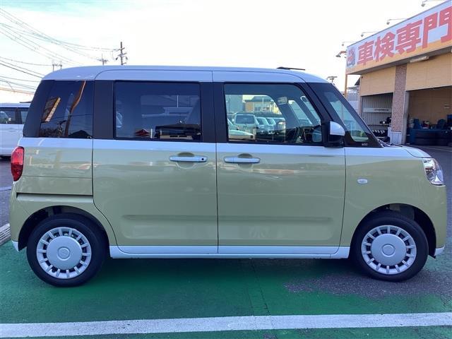 ムーヴキャンバス ストライプスＸ　両側電動スライドドア　クリアランスソナー　衝突被害軽減システム　スマートキー　アイドリングストップ　電動格納ミラー　ベンチシート　ＣＶＴ　盗難防止システム　ＡＢＳ　ＥＳＣ　衝突安全ボディ　エアコン（17枚目）