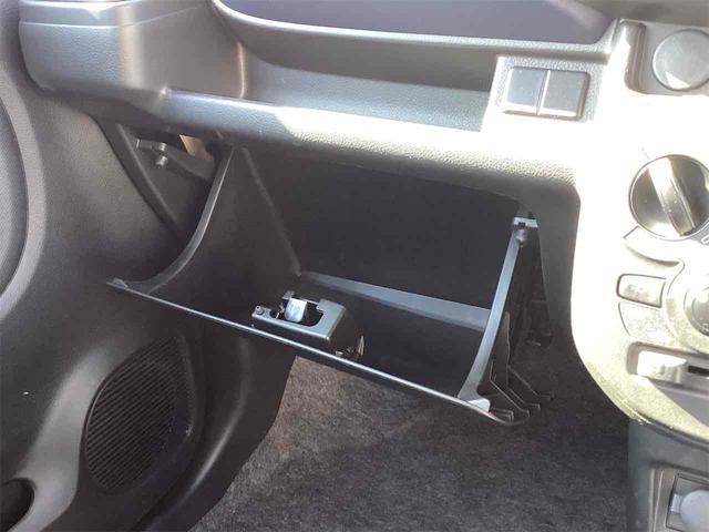 アルト L クリアランスソナー レーンアシスト 衝突被害軽減システム オートライト アイドリングストップ 電動格納ミラー シートヒーター CVT ESC エアコン パワーウィンドウ(10枚目)