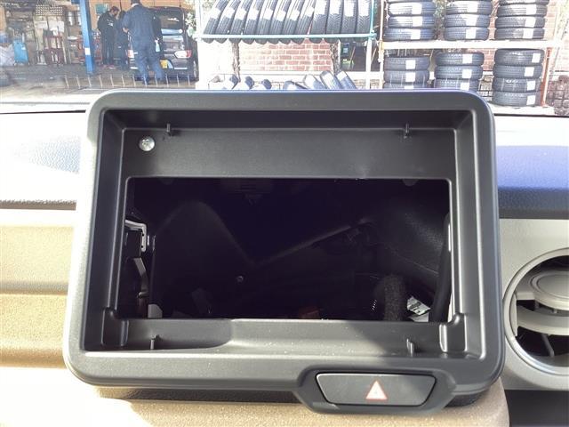 N-BOX ベースグレード バックカメラ 両側スライド・片側電動 クリアランスソナー オートクルーズコントロール 衝突被害軽減システム オートライト LEDヘッドランプ スマートキー アイドリングストップ 電動格納ミラー(6枚目)