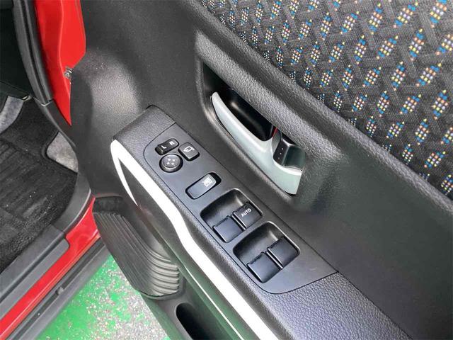 ハスラー ハイブリッドＸ　衝突軽減Ｂ　純正９インチナビ　Ｂｌｕｅｔｏｏｔｈ対応　全方位カメラ　ＥＴＣ　ＬＥＤヘッドライト　フォグライト　スマートキー　プッシュスタート　アイドリングストップ　革巻きステアリング　アルミホイール（12枚目）