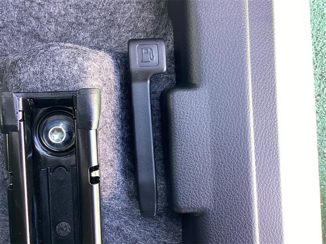 アルト L クリアランスソナー レーンアシスト 衝突被害軽減システム オートライト キーレスエントリー アイドリングストップ 電動格納ミラー シートヒーター CVT 盗難防止システム ABS ESC(30枚目)