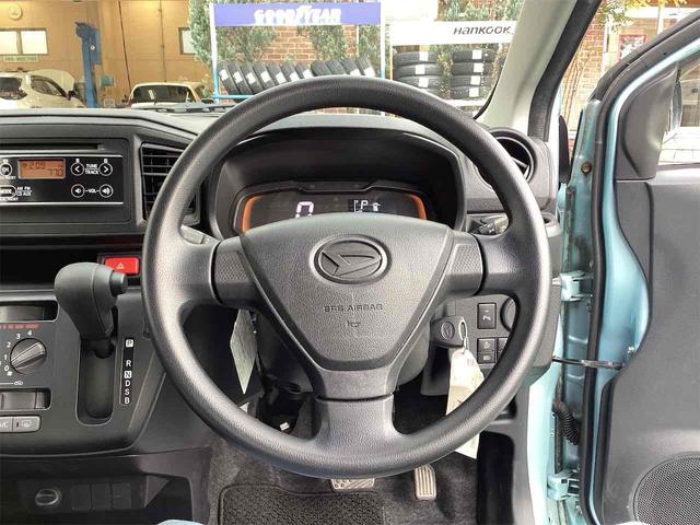 ミライース Ｌ　ＳＡＩＩＩ　クリアランスソナー　衝突被害軽減システム　オートマチックハイビーム　アイドリングストップ　ＣＶＴ　ＡＢＳ　ＥＳＣ　ＣＤ　エアコン　パワーステアリング　パワーウィンドウ（6枚目）