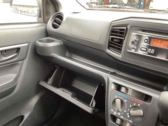 ミライース Ｌ　ＳＡＩＩＩ　クリアランスソナー　衝突被害軽減システム　オートマチックハイビーム　アイドリングストップ　ＣＶＴ　ＡＢＳ　ＥＳＣ　ＣＤ　エアコン　パワーステアリング　パワーウィンドウ（11枚目）