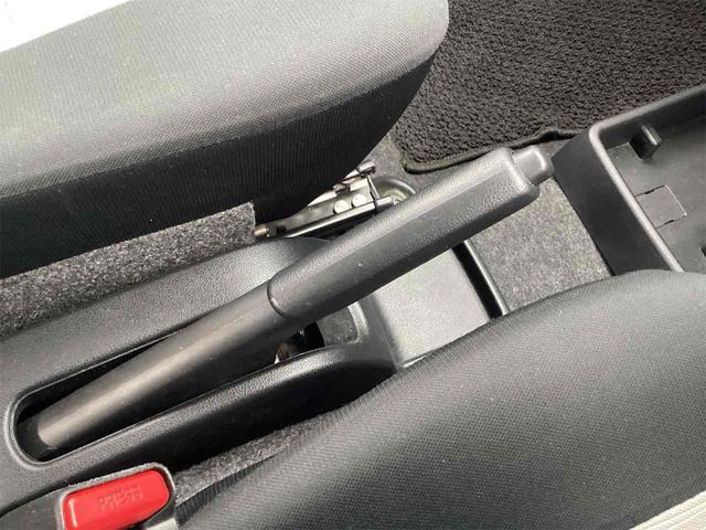 ミライース Ｌ　ＳＡＩＩＩ　クリアランスソナー　衝突被害軽減システム　オートマチックハイビーム　アイドリングストップ　ＣＶＴ　ＡＢＳ　ＥＳＣ　ＣＤ　エアコン　パワーステアリング　パワーウィンドウ（34枚目）