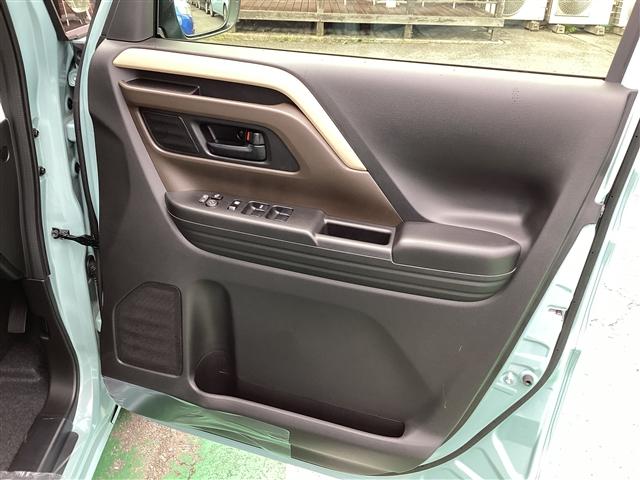 スペーシア ハイブリッドＸ　両側電動スライドドア　クリアランスソナー　衝突被害軽減システム　オートライト　ＬＥＤヘッドランプ　スマートキー　アイドリングストップ　電動格納ミラー　シートヒーター　ベンチシート　ＣＶＴ（33枚目）