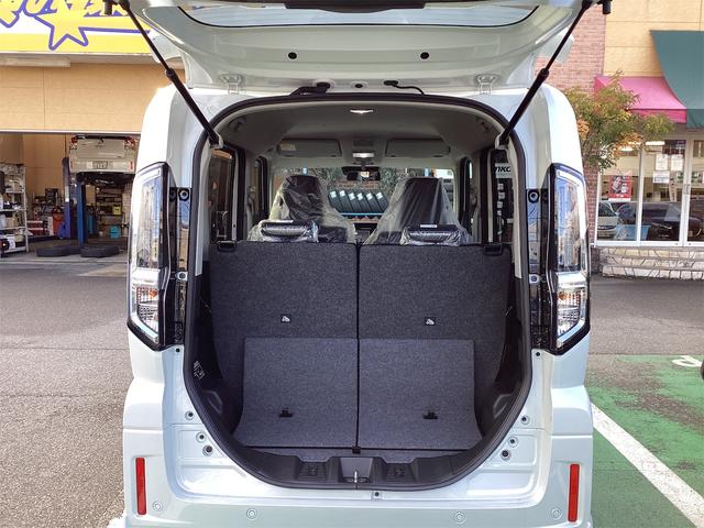 スペーシアカスタム ハイブリッドＧＳ　純正ナビ　全周囲カメラ　両側スライド・片側電動　ＴＶ　オートクルーズコントロール　オートライト　スマートキー　アイドリングストップ　電動格納ミラー　シートヒーター　ベンチシート　ＣＶＴ　ＡＢＳ　ＥＳＣ（22枚目）