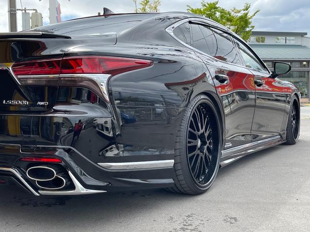 LS500h AWD エグゼクティブ WALD仕様 OZ22アルミ サンルーフ 黒革シート エアサスコントローラー リアエンターテイメント セーフティシステム+A マークレビンソン デジタルインナーミラー 新車保証継承 212ブラック(49枚目)