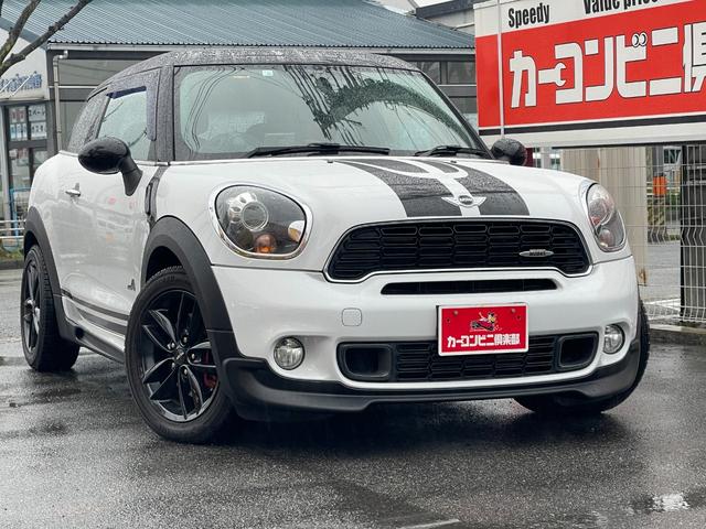 ＭＩＮＩ ジョンクーパーワークス　ペースマン　６ＭＴ　４ＷＤ　１．６Ｌ　ターボ　ジョンクーパーワークスエアロ　１７インチアルミ　パナソニックナビゴリラ　社外ヘッドアップディスプレイ　スポーツモード（2枚目）