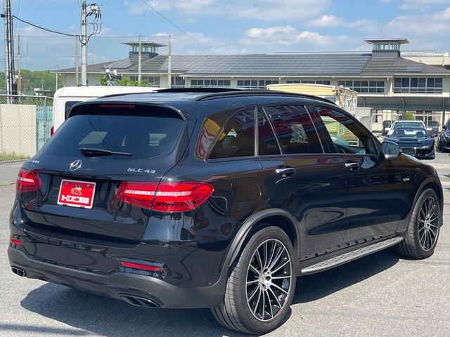 ＧＬＣ ＧＬＣ４３　４マチック　４ＷＤ　パノラミックスライディングルーフ　ヘッドアップディスプレイ　ブルメスタサウンドシステム　レザーシート　シートヒーター　ルーフレール　ＬＥＤヘッドライト　純正ナビＴＶ　ＥＴＣ（9枚目）