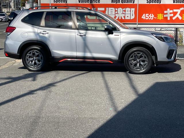 フォレスター Ｘ－ブレイク　新車保証継承付　４ＷＤ　アルパインナビＴＶ　バックカメラ　前後シートヒーター　ハーフレザーシート　ルーフレール　プッシュスタート（5枚目）
