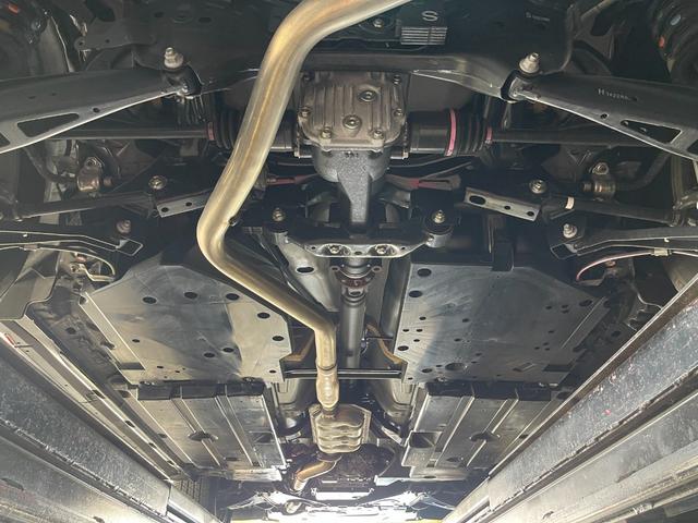 フォレスター Ｘ－ブレイク　新車保証継承付　４ＷＤ　アルパインナビＴＶ　バックカメラ　前後シートヒーター　ハーフレザーシート　ルーフレール　プッシュスタート（15枚目）