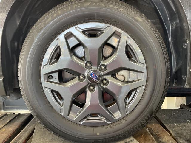 フォレスター Ｘ－ブレイク　新車保証継承付　４ＷＤ　アルパインナビＴＶ　バックカメラ　前後シートヒーター　ハーフレザーシート　ルーフレール　プッシュスタート（38枚目）