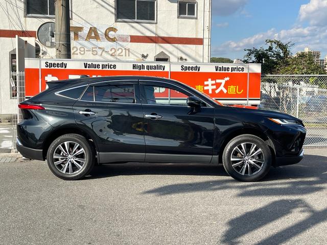 ハリアー Ｇ　新車保証継承付　セーフティセンス　純正ナビ　ＴＶ　バックカメラ　デジタルインナーミラー　パワーリアゲート　ハーフレザーパワーシート　ＬＥＤヘッドランプ　雨滴感応ワイパー　電動チルトステアリング（11枚目）