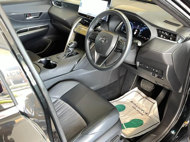 ハリアー Ｇ　新車保証継承付　セーフティセンス　純正ナビ　ＴＶ　バックカメラ　デジタルインナーミラー　パワーリアゲート　ハーフレザーパワーシート　ＬＥＤヘッドランプ　雨滴感応ワイパー　電動チルトステアリング（15枚目）