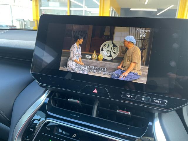 ハリアー Ｇ　新車保証継承付　セーフティセンス　純正ナビ　ＴＶ　バックカメラ　デジタルインナーミラー　パワーリアゲート　ハーフレザーパワーシート　ＬＥＤヘッドランプ　雨滴感応ワイパー　電動チルトステアリング（21枚目）