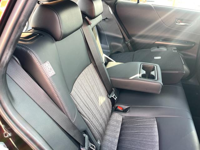 ハリアー Ｇ　新車保証継承付　セーフティセンス　純正ナビ　ＴＶ　バックカメラ　デジタルインナーミラー　パワーリアゲート　ハーフレザーパワーシート　ＬＥＤヘッドランプ　雨滴感応ワイパー　電動チルトステアリング（25枚目）