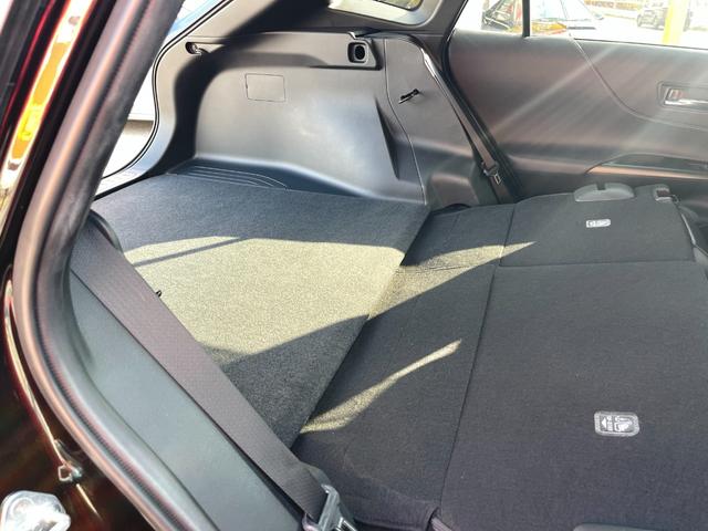 ハリアー Ｇ　新車保証継承付　セーフティセンス　純正ナビ　ＴＶ　バックカメラ　デジタルインナーミラー　パワーリアゲート　ハーフレザーパワーシート　ＬＥＤヘッドランプ　雨滴感応ワイパー　電動チルトステアリング（29枚目）