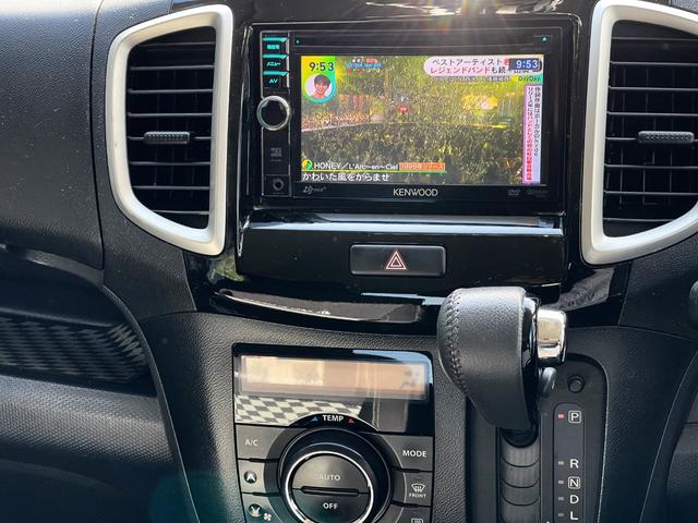 ソリオ ブラック&ホワイトII 禁煙車 両側パワースライドドア シートヒーター オートライト 地デジフルセグナビ USB接続ケーブル DVD再生 CPRM対応 ETC フロントフォグランプ サイドエアバッグ(6枚目)