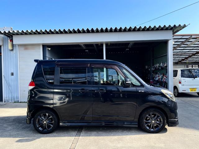 ソリオ ブラック&ホワイトII 禁煙車 両側パワースライドドア シートヒーター オートライト 地デジフルセグナビ USB接続ケーブル DVD再生 CPRM対応 ETC フロントフォグランプ サイドエアバッグ(15枚目)