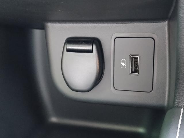 X ツートーンインテリアエディション 登録済未使用車 LEDヘッドライト プロパイロット シートヒーター 全周囲カメラ 踏み間違い防止 車線逸脱 ハイビームアシスト(16枚目)