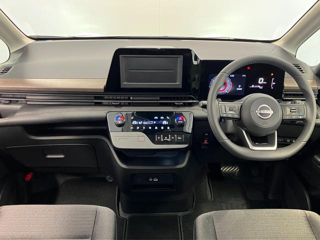 セレナ ハイウェイスターＶ　シート／ハンドルヒーター　両側オートスライドドア　プロパイロット　寒冷地仕様　エマブレ　コーナーセンサー（16枚目）