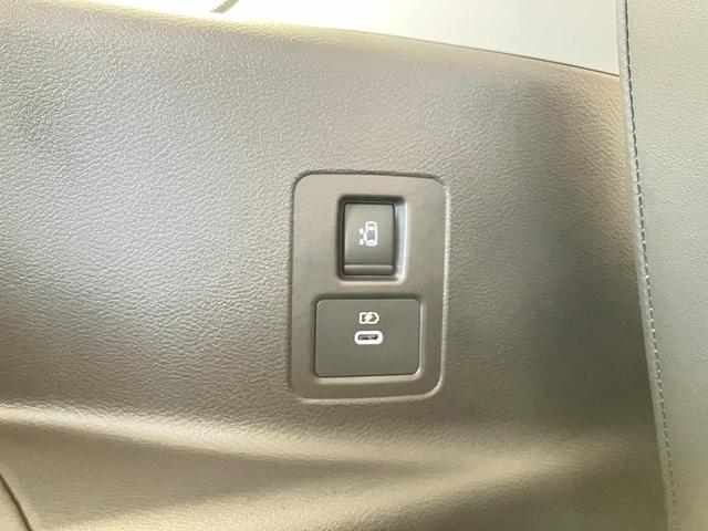 セレナ ハイウェイスターＶ　シート／ハンドルヒーター　両側オートスライドドア　プロパイロット　寒冷地仕様　エマブレ　コーナーセンサー（36枚目）