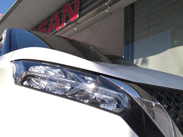 ハイウェイスター X 当店試乗車 エマージェンシーブレーキ アラウンドビューモニター 踏み間違い防止 ハイビームアシスト オートエアコン 純正アルミホイル ナビ取り付けパッケージ(15枚目)