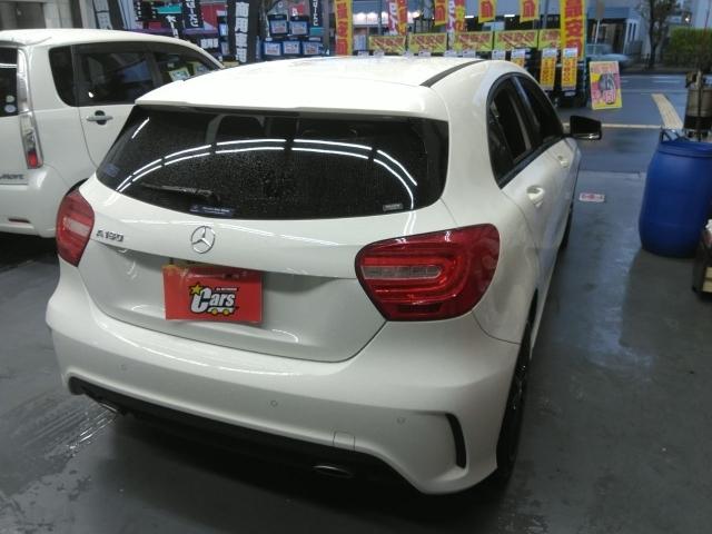 Ａクラス Ａ１８０　スポーツ　キーレス　ワンセグ　ナビ＆ＴＶ　１８アルミホイール　エアバッグ　オートマ　ディーラー車　フル装備　ＨＩＤヘッドライト　ＥＴＣ　バックカメラ　スマートキー（3枚目）