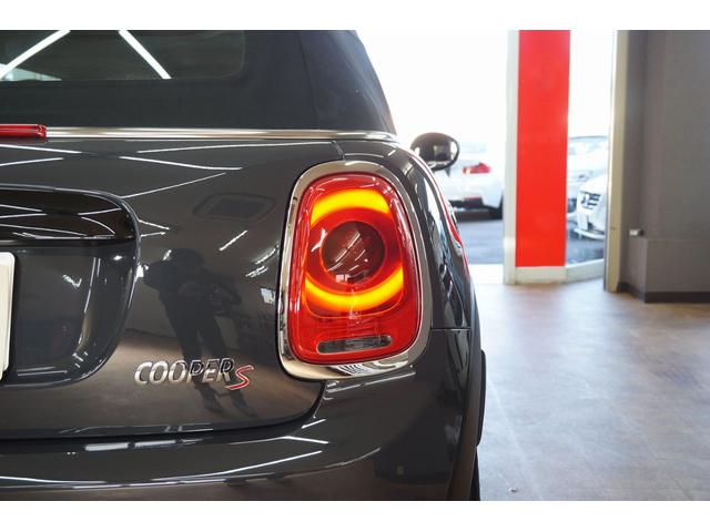 ＭＩＮＩ クーパーＳ　コンバーチブル　純正ナビ　Ｂカメラ　ＬＥＤヘッドライト　Ｂｌｕｅｔｏｏｔｈ　ＪＣＷ１８ＡＷ　スポーツシート　クロスチェックインテリア　スポーツレザーステアリング　パーキングアシスト　コンフォートアクセス　ドラレコ（74枚目）