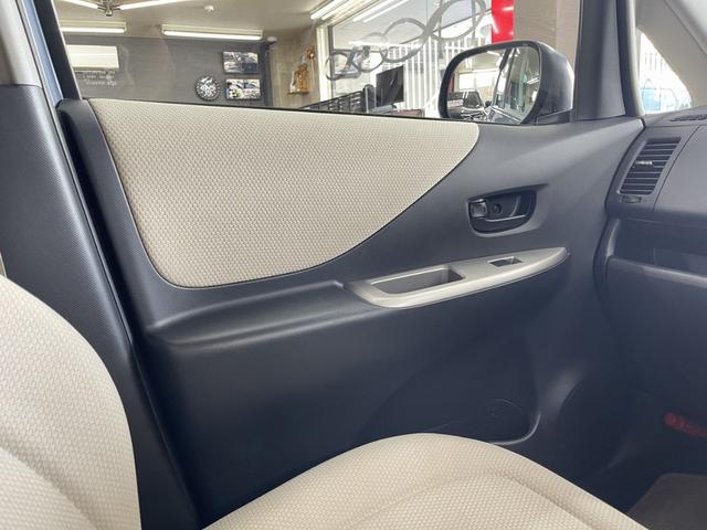 ラクティス Ｘ　Ｌパッケージ　純正ＨＤＤナビ　フルセグＴＶ　バックカメラ　ブリッツ車高調　社外１６ＡＷ（８Ｊ）　スリットディスクローター　キャンバープレート　ドラレコ　ＥＴＣ　スマートキー　禁煙車（77枚目）