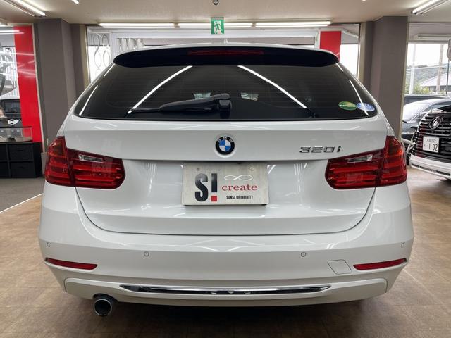 3シリーズ 320iツーリング ラグジュアリー 1オーナー 純正ナビ Bカメラ フルセグTV インテリジェントセーフティ(衝突軽減ブレーキ・車線逸脱警告) ACC(追従クルーズコントロール) 黒革 純正17AW スペアキー 禁煙 電動ゲート(54枚目)