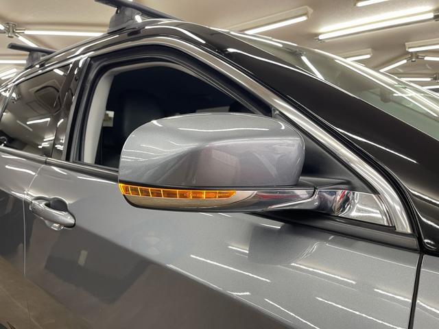 ジープ・コンパス リミテッド　ブラックルーフエディション　限定車　純正ナビ　バックカメラ　フルセグＴＶ　Ｂｌｕｅｔｏｏｔｈ　ＨＩＤ　アダプティブクルーズコントロール（追従）　ブラインドスポット　ハーフレザー　ＥＴＣ　スマートキー（31枚目）