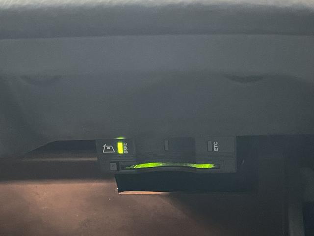 ジープ・コンパス リミテッド　ブラックルーフエディション　限定車　純正ナビ　バックカメラ　フルセグＴＶ　Ｂｌｕｅｔｏｏｔｈ　ＨＩＤ　アダプティブクルーズコントロール（追従）　ブラインドスポット　ハーフレザー　ＥＴＣ　スマートキー（36枚目）