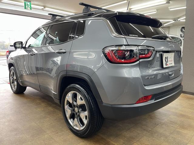 ジープ・コンパス リミテッド　ブラックルーフエディション　限定車　純正ナビ　バックカメラ　フルセグＴＶ　Ｂｌｕｅｔｏｏｔｈ　ＨＩＤ　アダプティブクルーズコントロール（追従）　ブラインドスポット　ハーフレザー　ＥＴＣ　スマートキー（55枚目）