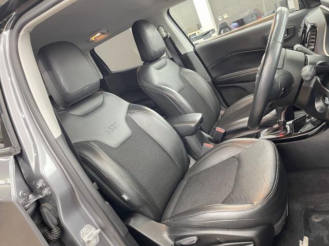 ジープ・コンパス リミテッド　ブラックルーフエディション　限定車　純正ナビ　バックカメラ　フルセグＴＶ　Ｂｌｕｅｔｏｏｔｈ　ＨＩＤ　アダプティブクルーズコントロール（追従）　ブラインドスポット　ハーフレザー　ＥＴＣ　スマートキー（62枚目）