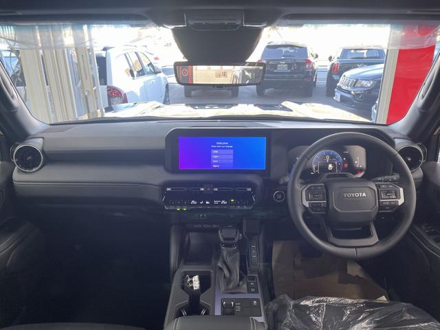 ランドクルーザー250 VX 登録済未使用車 トヨタチームメイト 12.3型ディスプレイオーディオ セーフティセンス BSM パーキングサポートブレーキ デジタルインナーミラー パノラミックビューモニター サンルーフ(11枚目)